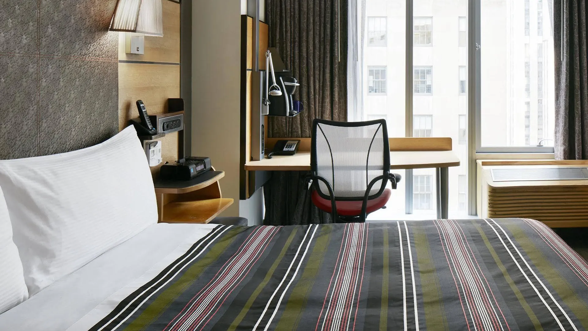 The Jewel Hotel, New York 4*,
