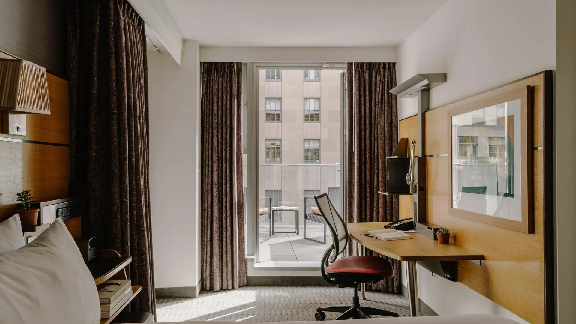 The Jewel Hotel, New York